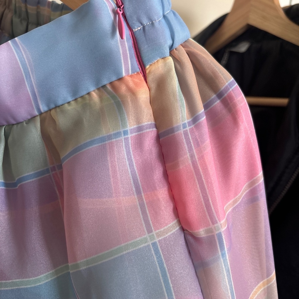 Selkie The Pub Garden Puff Set - Picture 5 of 6